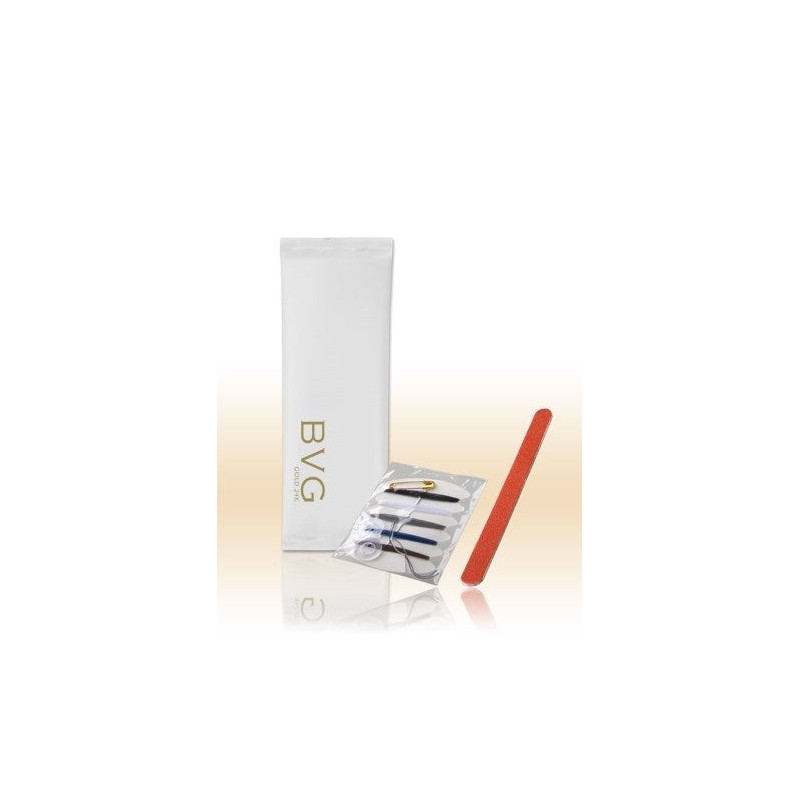 Kit di cucito + lima per unghie